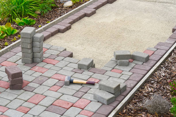 Best Driveway Borders and Edging Pavers in Rockford, IL