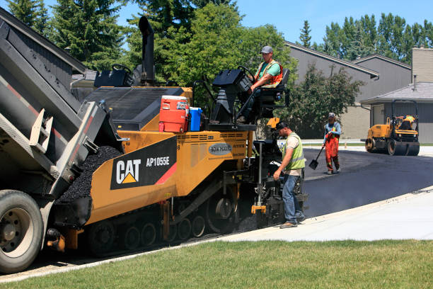 Best Concrete Driveway Paving in Rockford, IL